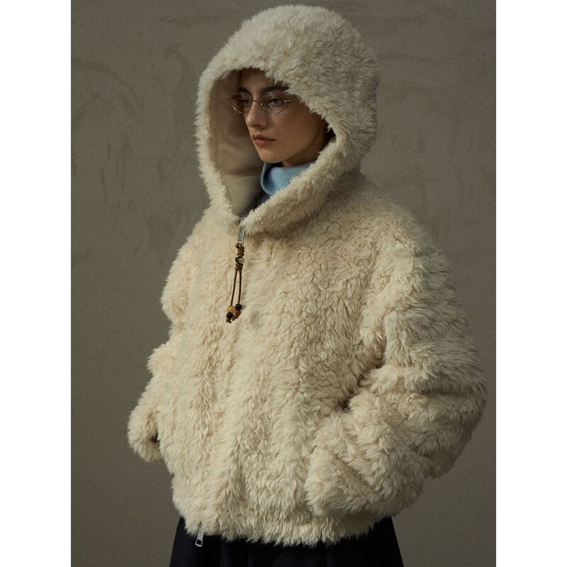 [Common Line] Colne New Winter Fluffy Curly Eco-Friendly Hoop Fur Hooded Off-Shoulder Sleeve Plush Jacket C5517