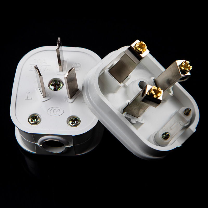 宝航厂家 10A三极插头 一体铜三极插头  家用工业电源三脚插头