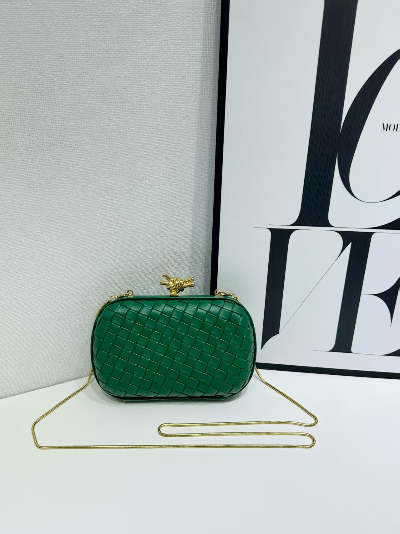 에메랄드(플랫 브레이드 기술)