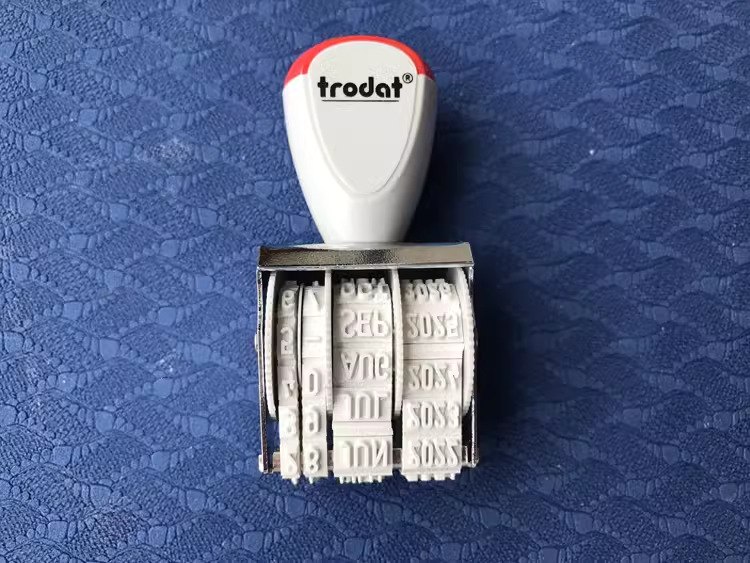 ��ƷTrodat ������ ׿��1010��������ӡ�� �ָ�4mm Ӣ������ӡ��