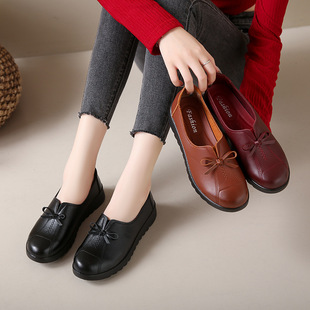 Mom's Shoes Spring and Summer New Leather Shoes Soft Sole Soft Surface Non-Slip Middle-Aged and Elderly Women's Flats Work Comfortable Elderly Black