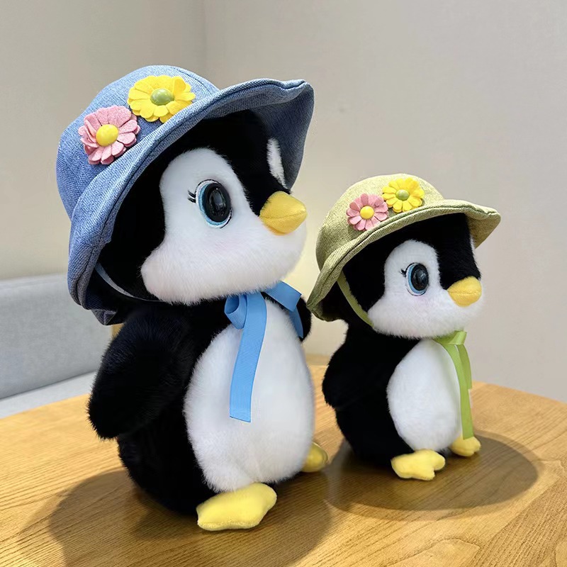 Bonito sombrero pingüino juguete de peluche 11CM animales pequeños pingüinos niños regalo de cumpleaños muñeca agarra