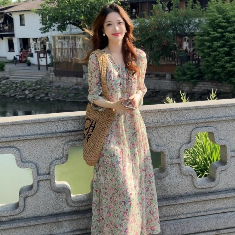 bbfs6862 Green Floral Chiffon dress Women's 2025 Summer New High-end French Style Tea Break Skirt