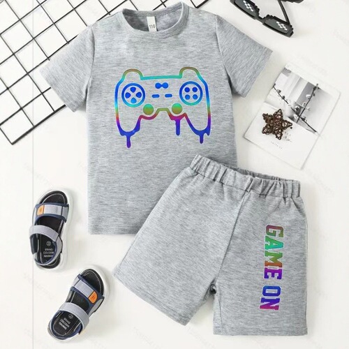 Applying logo to clothing with heat transfer, printing, heat printing, silicone labels, and hot stamping for order processing.