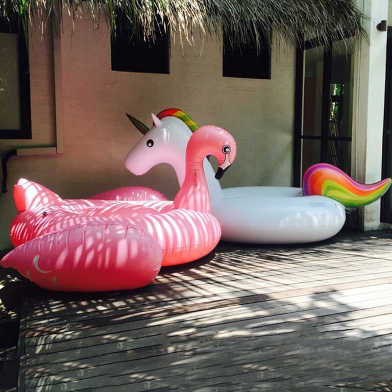 Swan swimming ring, popular unicorn and flamingo beach ride-on, extra-large inflatable floating water bed
