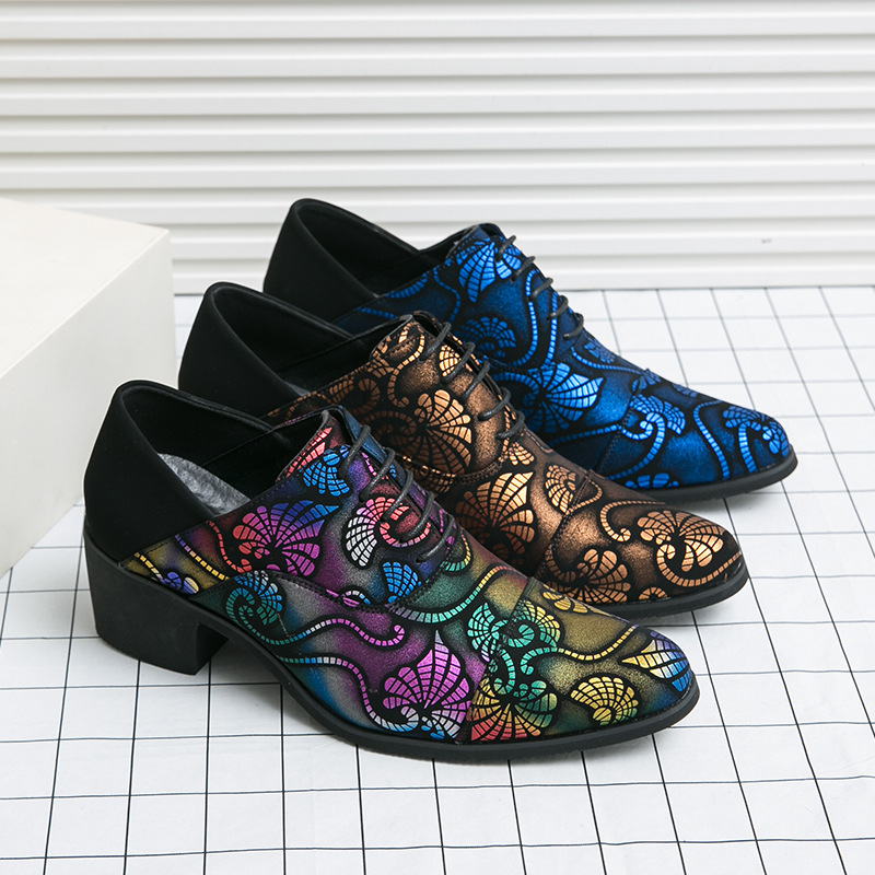 Transfronterizo 46 zapatos de cuero de talón alto para hombres 2024 primavera y otoño nuevo aumento de altura de 6 cm de patrón de novio zapatos de boda para hombres