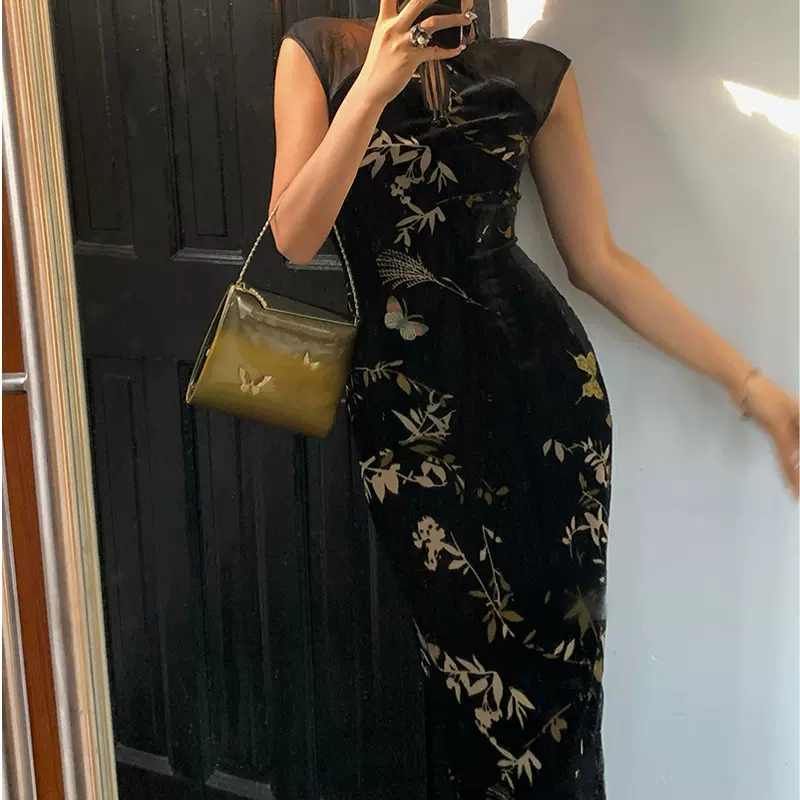 现货小XIAO新中式旗袍国风碎花连衣裙秋冬性感复古丝绒包臀裙