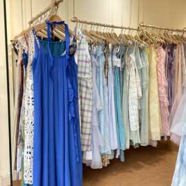 国内一二线品牌撤柜女装夏季新款上衣连衣裙裤子女高级杂款包批发