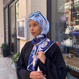 ���R�d����z�� ؐ���黨ӡ���z��90*90cm�������z�󷽽�scarf