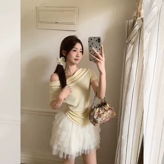 韩系辣妹荡领露锁骨短袖T恤女夏季新款修身设计感纯欲风绝美上衣