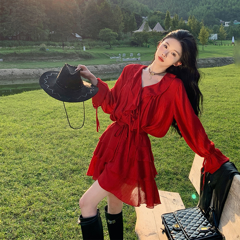 Bohemian Dress Female Yunnan Dali Travel Photograph Ethnic Style Red Long Sleeve Top Skirt Set