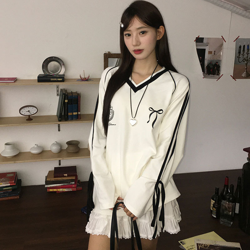 Autumn 2023 New American-style College-style Three-bar Long-sleeved Sweat Women's Sports Loose Casual Mid-length Top Autumn 2023 New American-style College-style Three-bar Long-sleeved Sweat Women's Sports Loose Casual Mid-length Top