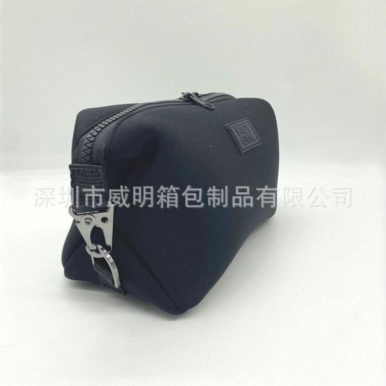 ���Ҷ���Ůʿ��ױƷ���ɴ� ��ױ����Я��װ��