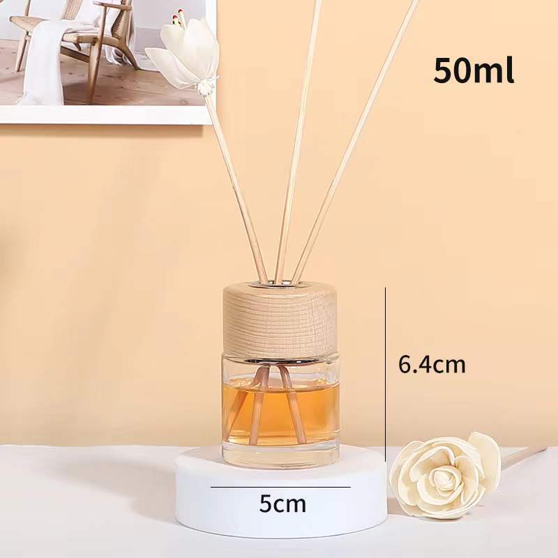 나무 뚜껑이 달린 50ml 둥근 병