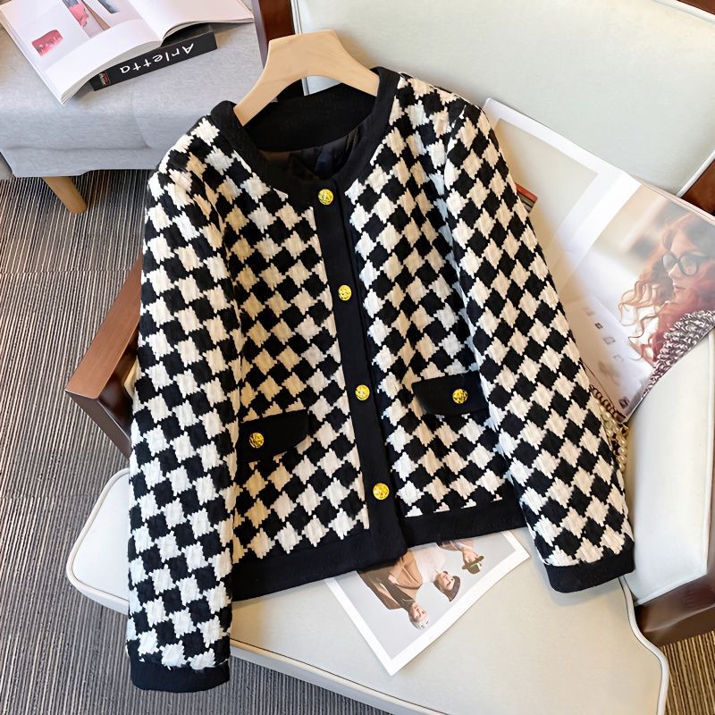 Large size women's autumn new style fat girl temperament round neck design plaid long-sleeved cardigan short jacket for women