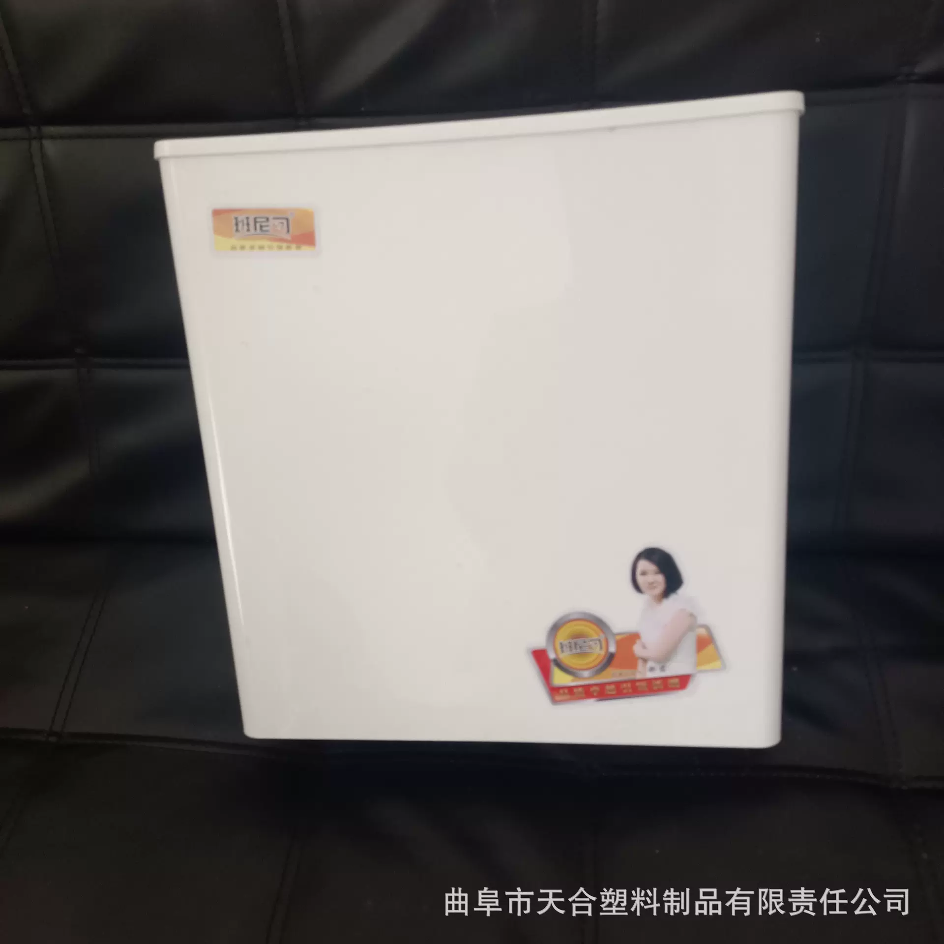 家用卫生间免打孔通用节能大冲力塑料冲水箱pppc壁挂式冲厕桶