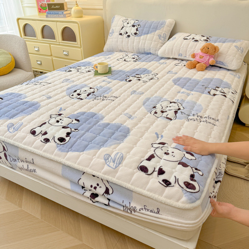 Clase A nuevo tipo de cama de algodón de leche caliente, cama de invierno más gruesa, colchón de cama de algodón caliente, cojín de algodón más cama de algodón