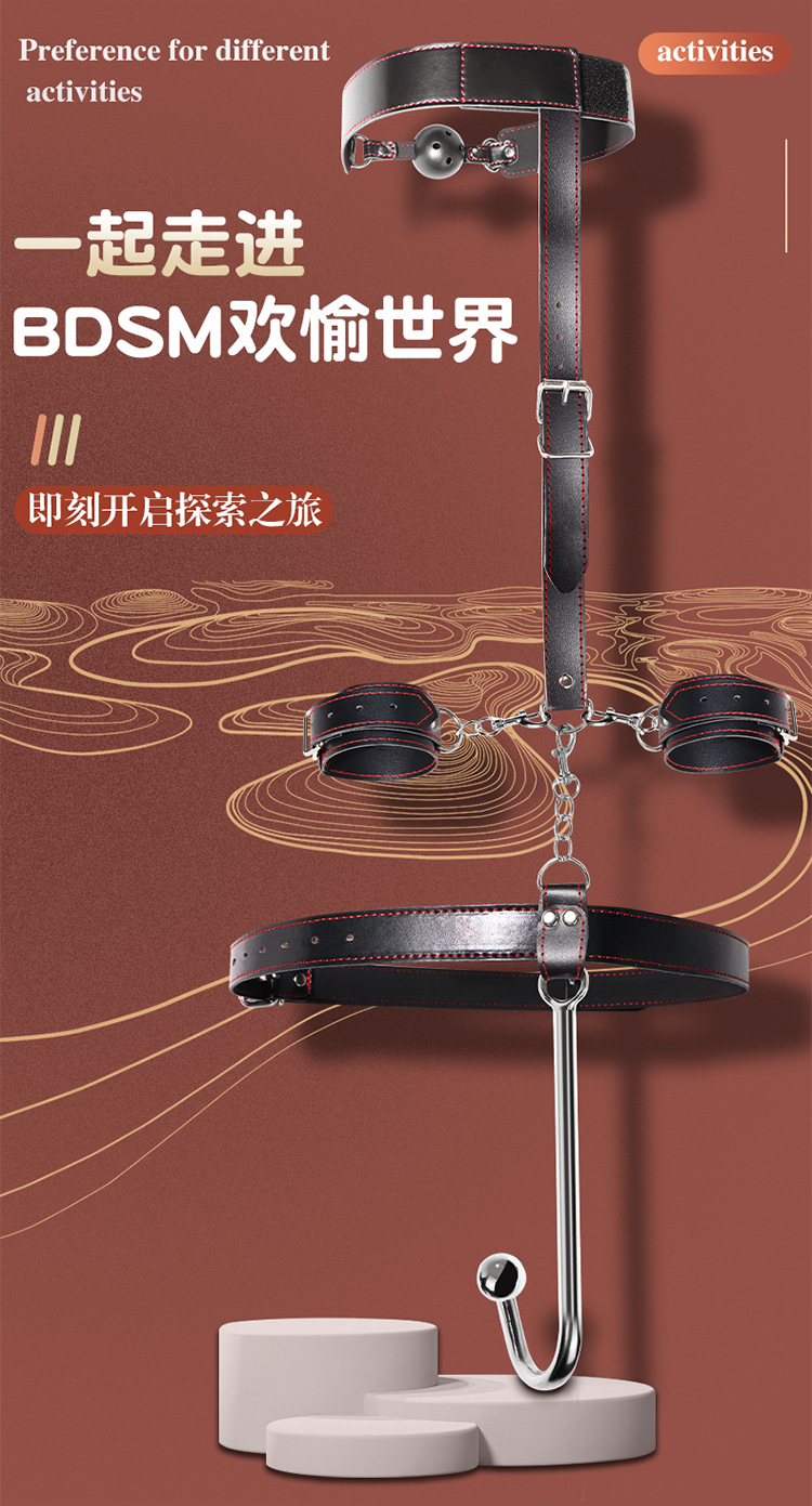 SM Bondage Restraint Set with Metal Handcuffs, Mouth Gag and Leather Straps — detail image 18