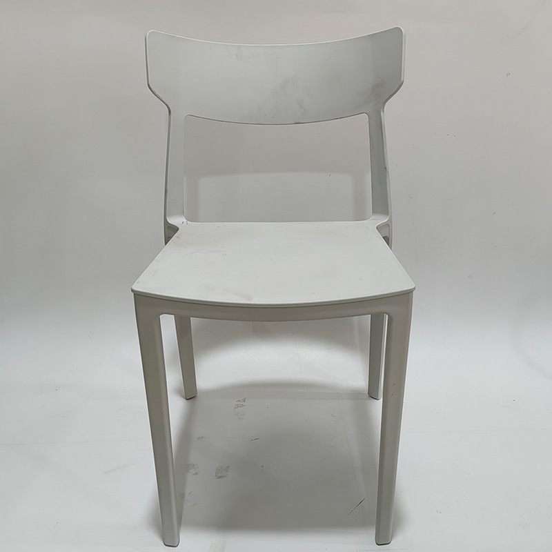 회색