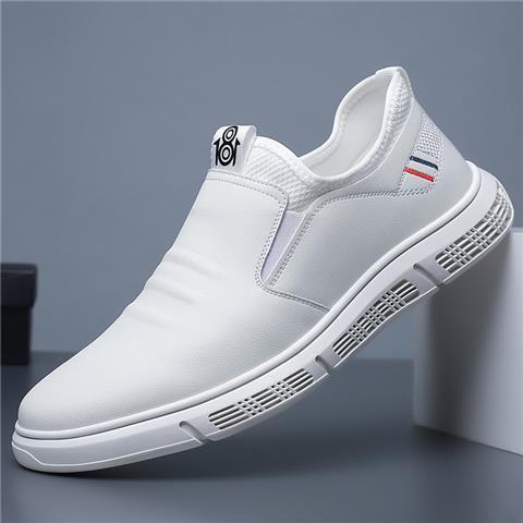 Nuevos zapatos de cuero casuales coreanos para hombres, cómodos y transpirables, zapatos de cuero de suela blanda, zapatos de moda de negocios de estilo británico para hombres
