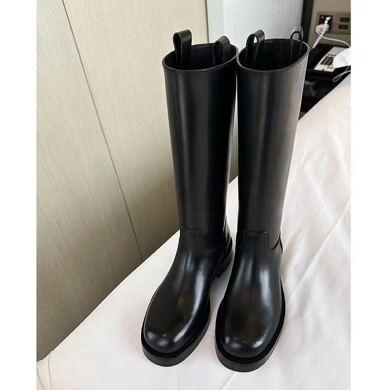 Uva mamá botas rectas de suela gruesa para las mujeres Otoño e Invierno Nuevo aumento de la altura que adelgaza la rodilla pequeña botas de caballero image 4