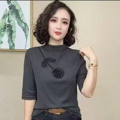 一件代发直播爆款2025早秋新款立体手工花中袖半高领气质百搭上衣