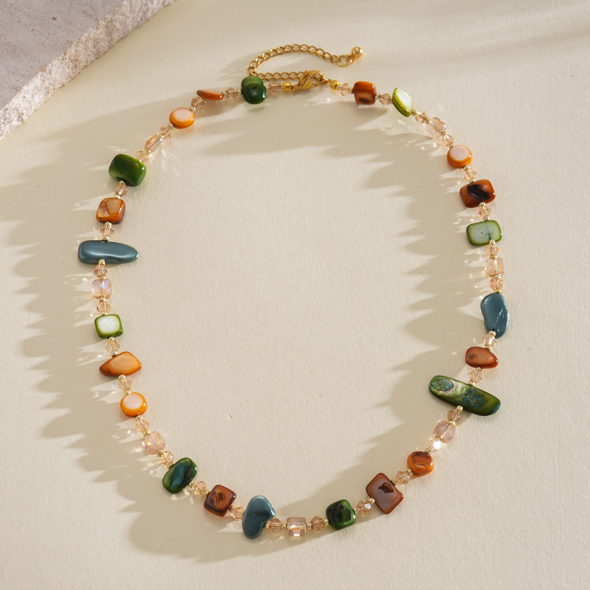 European Style Shell Glass Beaded Necklace Versatile Collarbone Chain_voghion.com