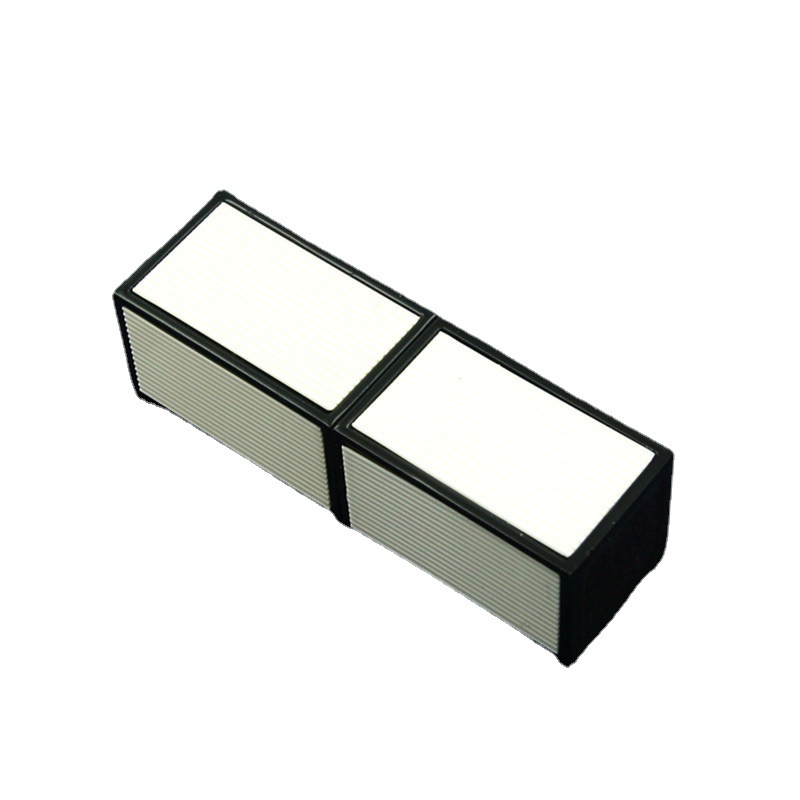 Envío de la gota en stock al por mayor parche cuadrado tubo de lápiz labial a rayas blanco y negro tubo de bálsamo labial tubo vacío calibre 12,1 DIY