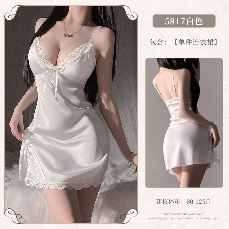 Admiración simple y elegante viento se puede usar fuera de seda imitación vestido de pijama casero 5817 ropa interior de interés puro deseo sexy