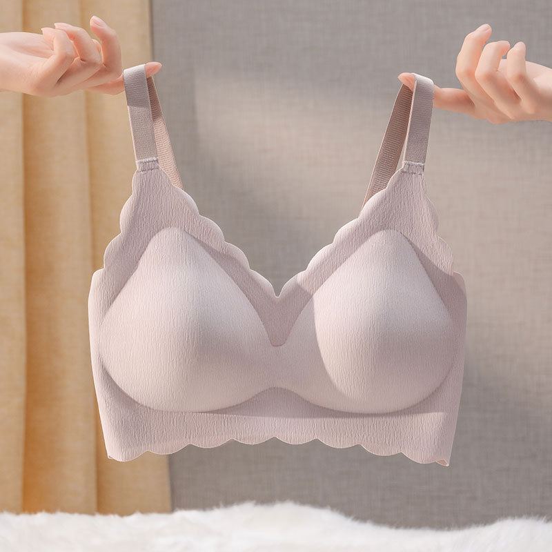 Traceless Underwear Women's Summer Thin Large Chest Showy Small No Steel Ring Gathering Beautiful Back Integrated Fixed Cup Sleeping Bra