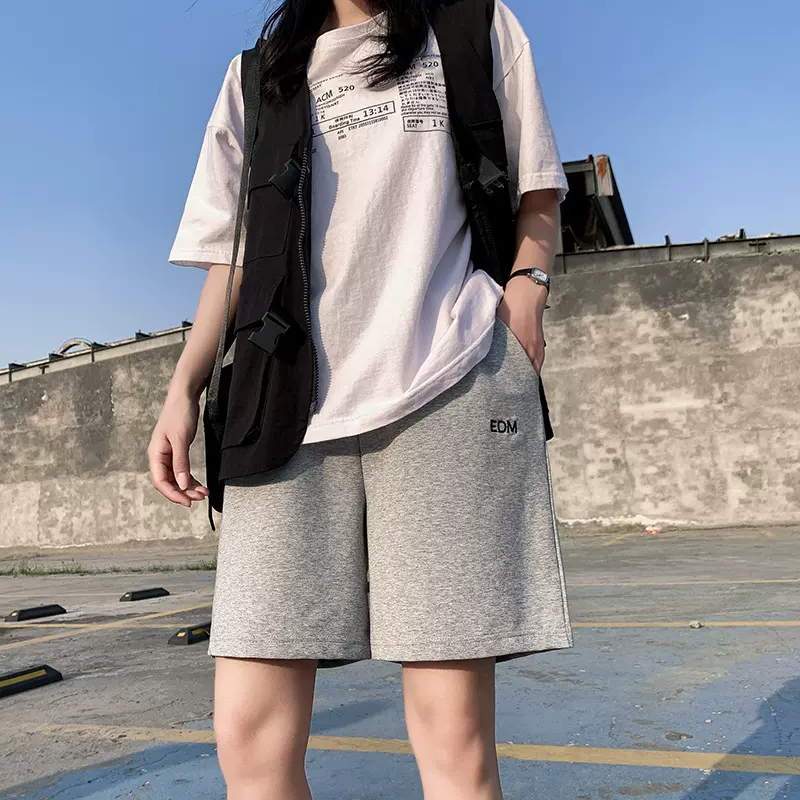 港风五分运动短裤女夏季薄款新款宽松阔腿休闲直筒中短裤