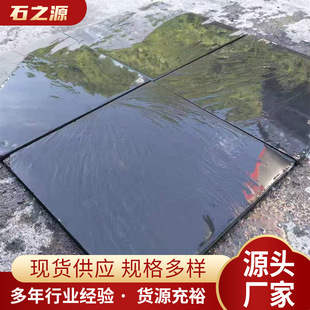 ��ɫ�������Ї���ֱ�Nɽ���ںڽ�ɳ�쾰��ˮ�S�ҹ��@�Ƶ꾰�^ʯ