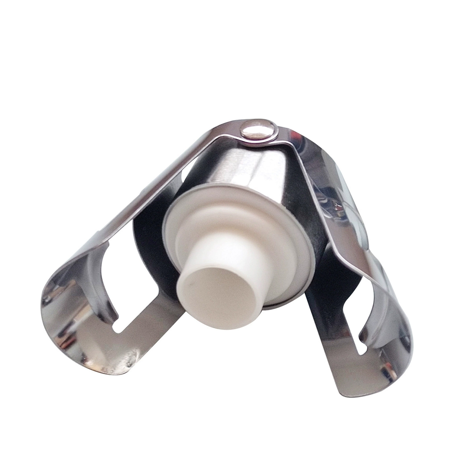 실버 광택 금속 짧은 모자 판매 중 (불량품, 마음에 드시면 사진을 찍지 마세요)