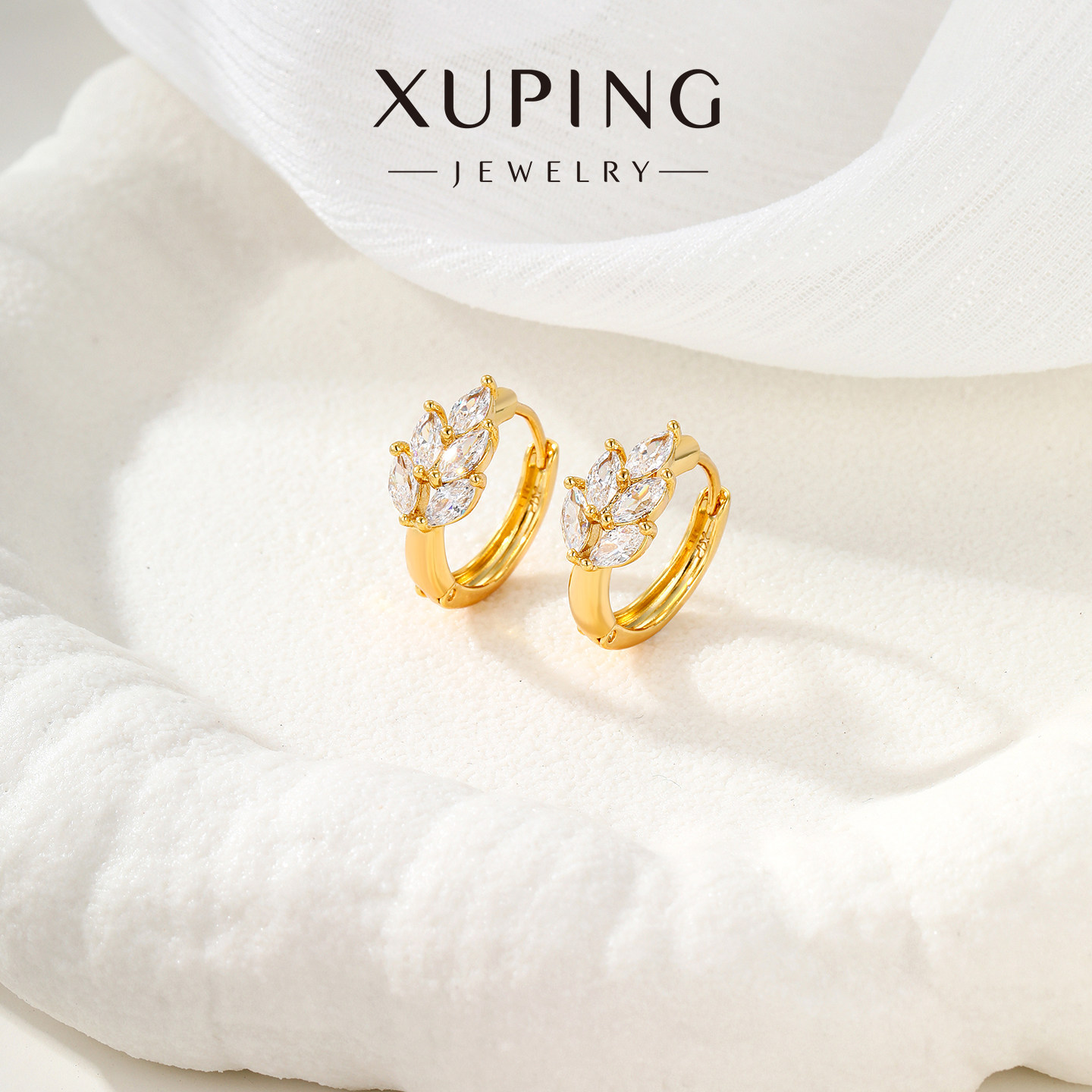 Xuping aleación de moda 24K color exquisito pequeño zircon orejas de trigo nicho de alta sensación perno personalizado para mujeres