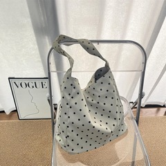 日本の新しい文学的な水玉模様のキャンバスバッグ、シンプルでトレンディな小さな新鮮なショルダーバッグ、大容量の通勤トートバッグ、トレンディな