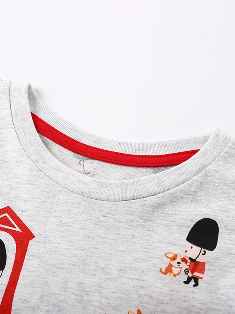 Malwee camiseta de niño otoño y invierno nuevo estilo europeo y americano para niños de media edad casuales de manga larga cuello redondo impresión de aire superior
