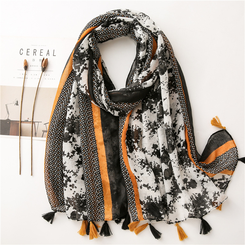 Comercio exterior nuevo algodón satinado suave Toalla de Playa Larga primavera y verano fino 6-color hoja de la planta impresión protector solar bufanda grande