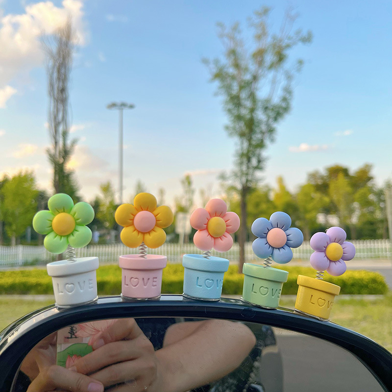 Nuevos adornos de coche, macetas pequeñas frescas, plantas en macetas, lindas cabezas, decoraciones de la consola central del coche