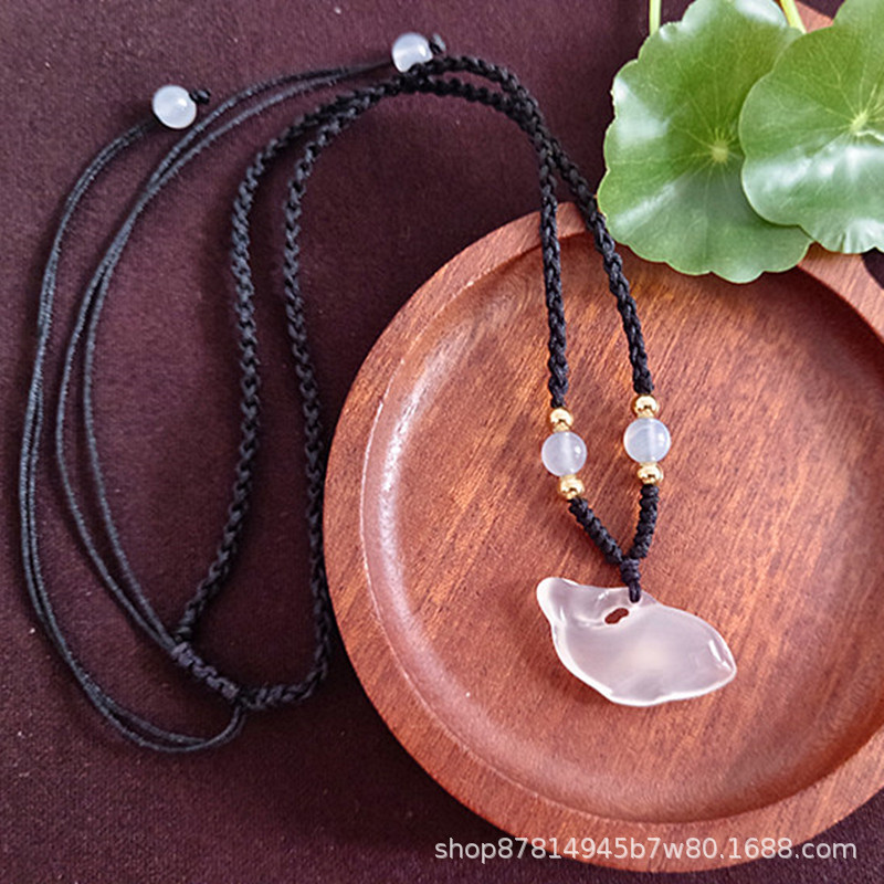 흰색 마노 비즈 로프가 달린 돌고래 (27*14mm)