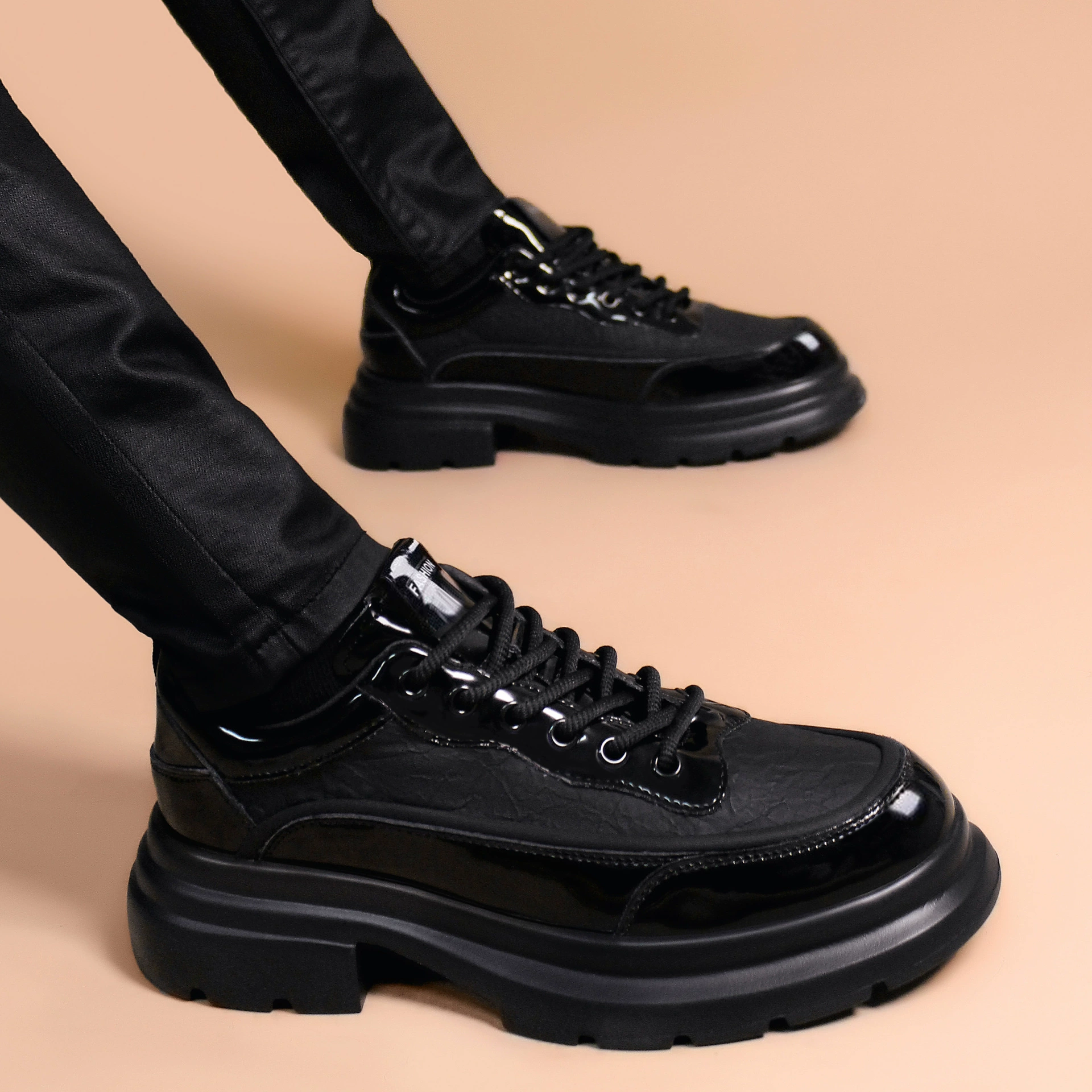 Новые мужские большие кожаные туфли, деловые повседневные туфли дерби на толстой подошве, увеличивающие рост, формальные кожаные туфли, универсальный британский стиль, поддерживают секретный текст.