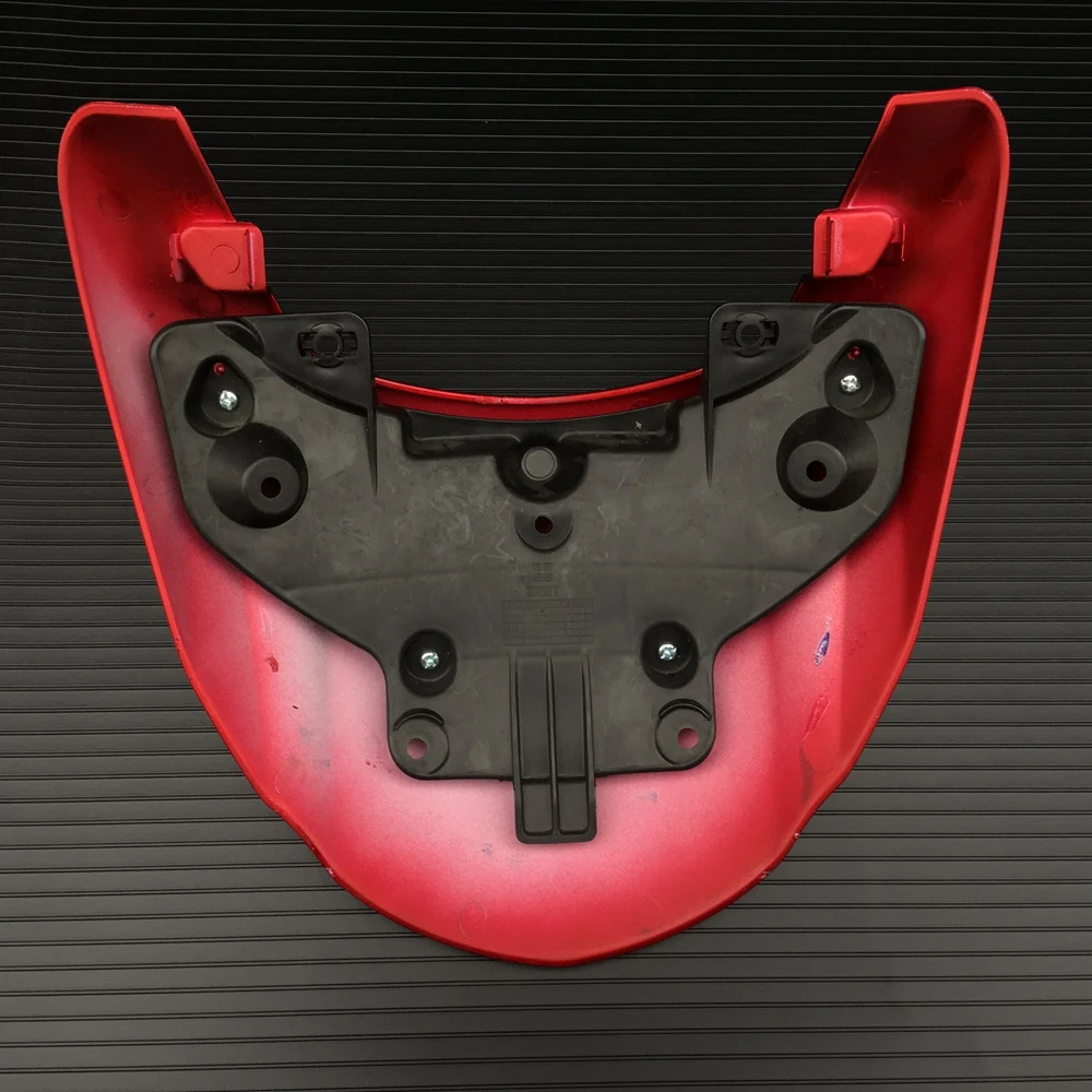 Suitable for Suzuki Boulevard Vzr1800 Three-Color Motorcycle Rear Seat Single Seat Cover