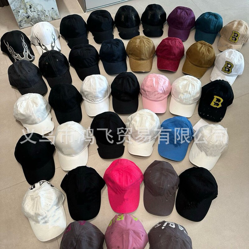 Fashion Baseball Cap Collection Trendy Brand Popular Style Sunshade Versatile Unisex Couple's Matching Caps Fashion Baseball Cap Collection Trendy Brand Popular Style Sunshade Versatile Unisex Couple's Matching Caps