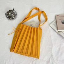 韩版女纯色ins百褶针织包设计折叠手提单肩风琴包毛织包百搭通勤