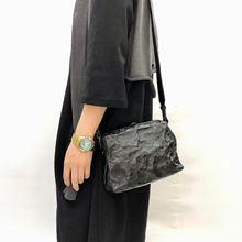 真皮手工头层植鞣羊皮单肩包斜跨包夹子包金口包女款式