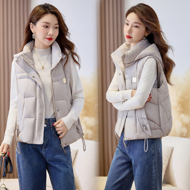 Chaleco de algodón para mujeres otoño y invierno de 2025, estilo corto encapuchado, ocio suelto y grueso, calentamiento exterior, hombros image 4