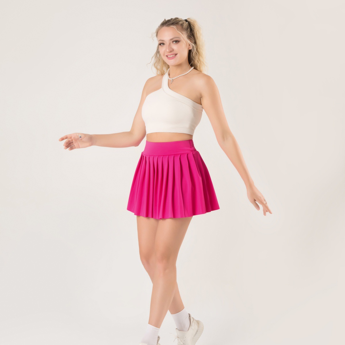 Роза красная