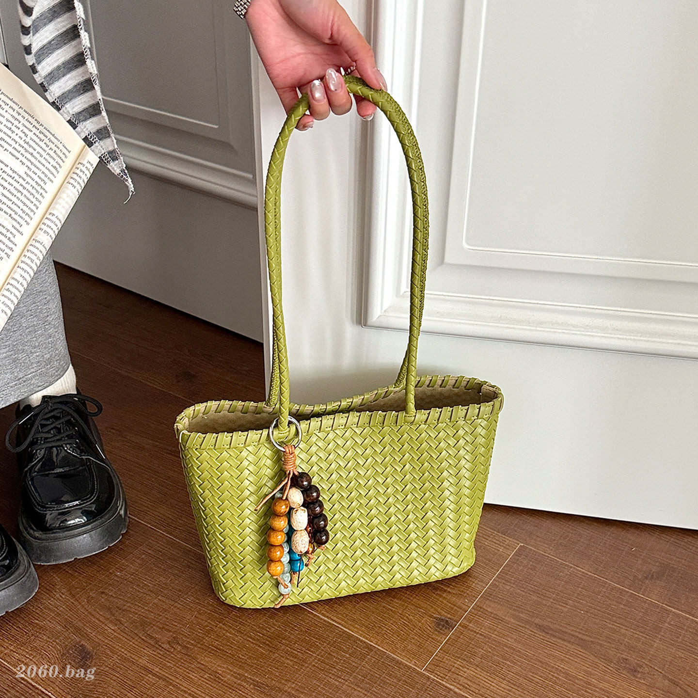 Moda de viaje nuevo balde bolsas de gran capacidad de verano ocio tote trenzado 2026 bolsas de hombro para mujeres