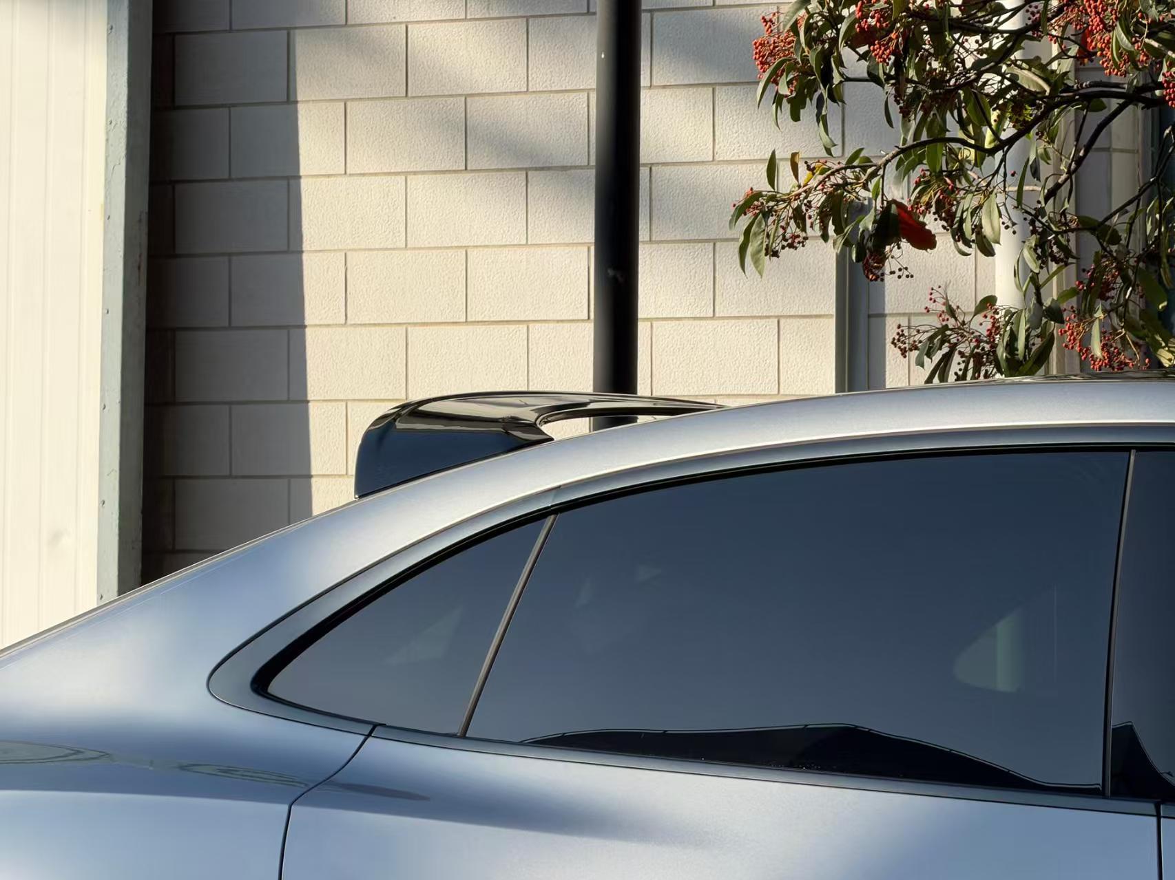 Suitable for 26 Models of Ledao L60, Abs No-Drill Original Car Style Sports Rear Wing, Glossy Black Version, Special Modification Parts