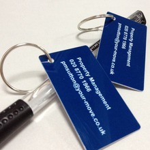 跨境登机牌行李牌出差旅游吊牌拉杆箱拉丝托运创意挂牌PVC亚克力