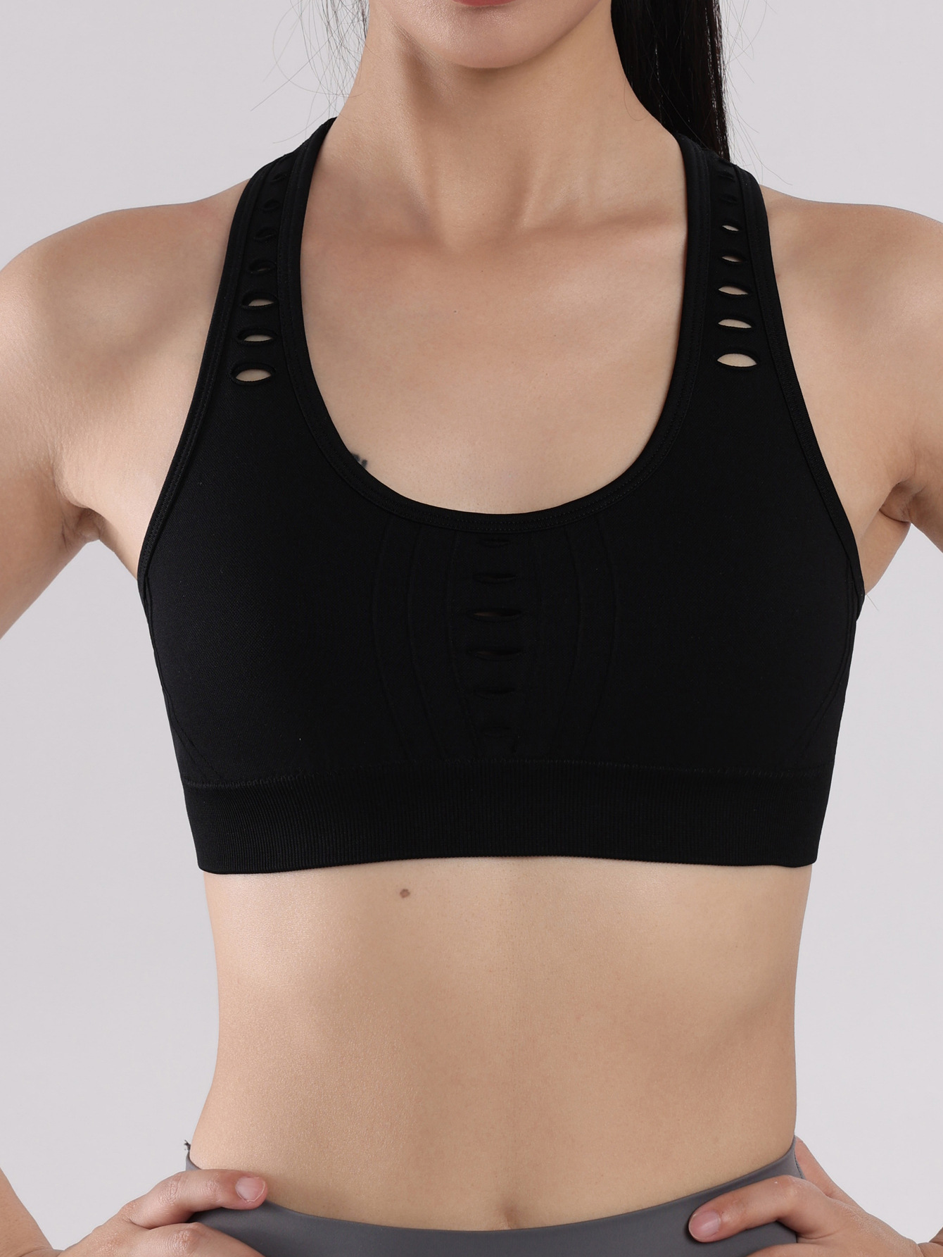 Chaleco deportivo de color sólido sin costuras de mujer trabajadora espalda hueco running fitness ropa interior deportiva a prueba de choques poliestireno bra